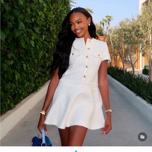 Zara Cream Tweed Mini Dress with Gold Buttons - Picture 6 of 12